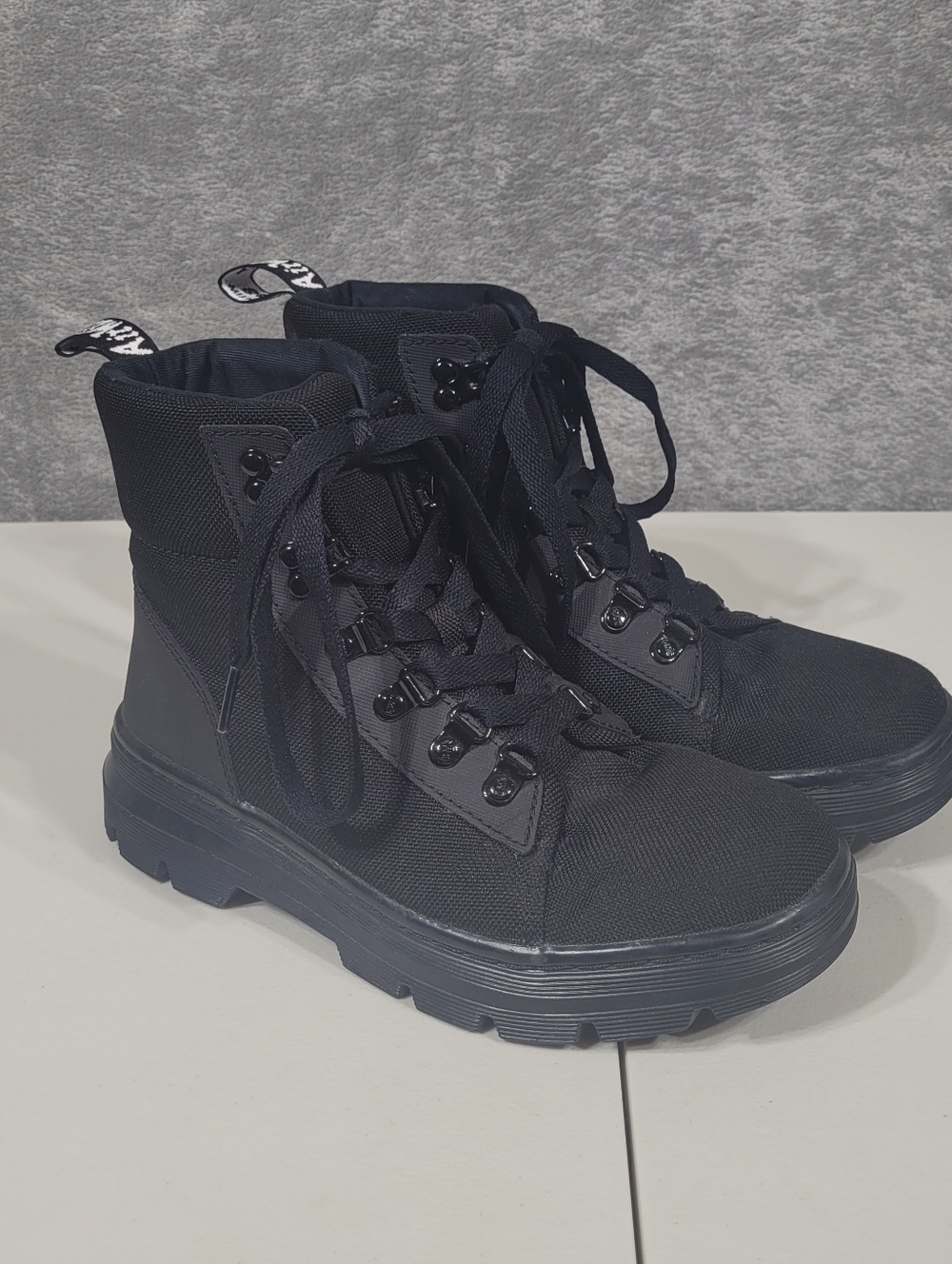 Dr. Martens Combs W Boot Women Size 7 Black Canvas Lace-Up Ankle Boots